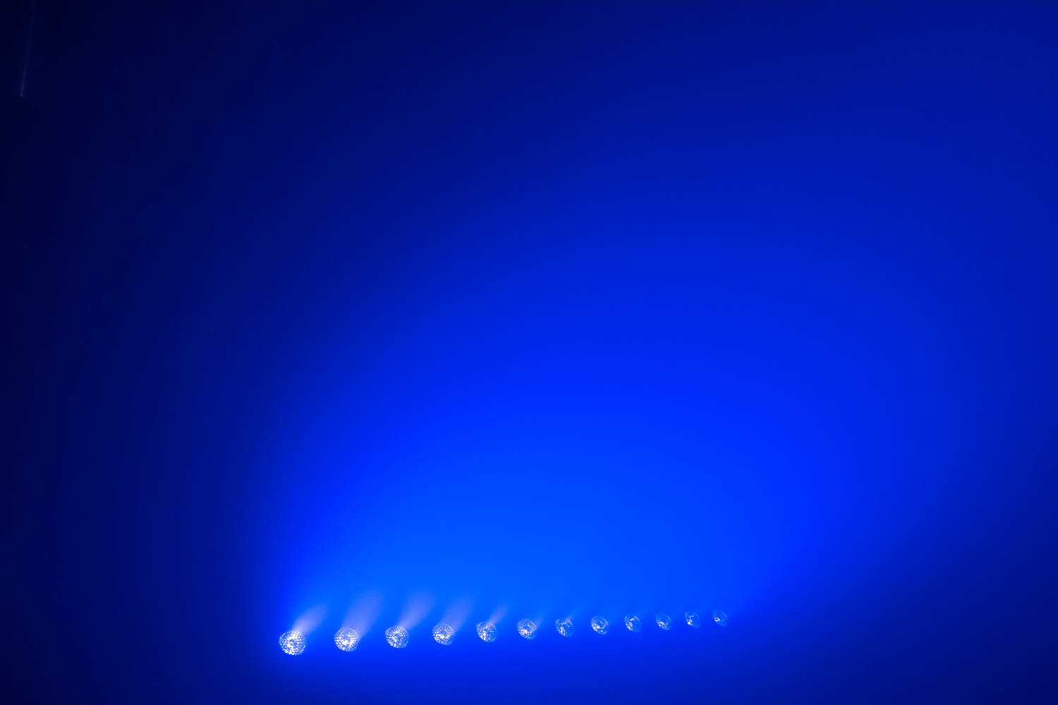 Event Lighting PIXBAR12X12 pixel control bar effect