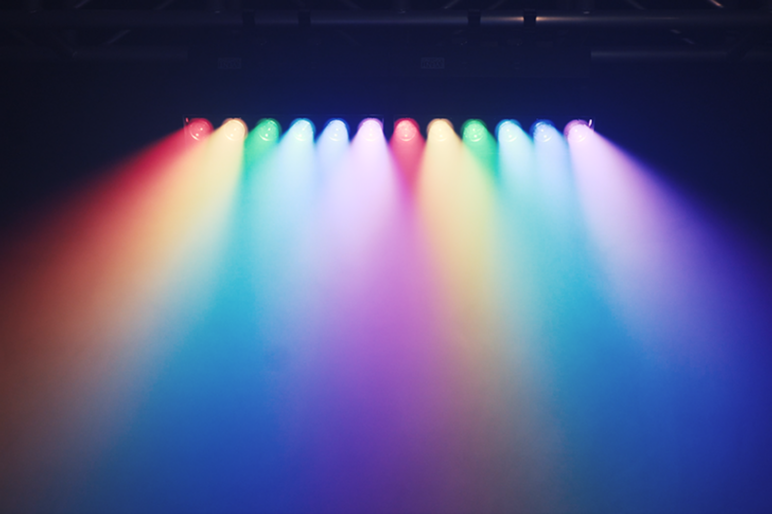 Event Lighting SURF640 rainbow effect 1500 x 1000 px